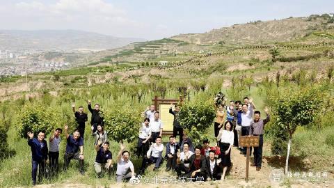 北京科技大学的微博与北京微就科技 一场信息传播的合作范例